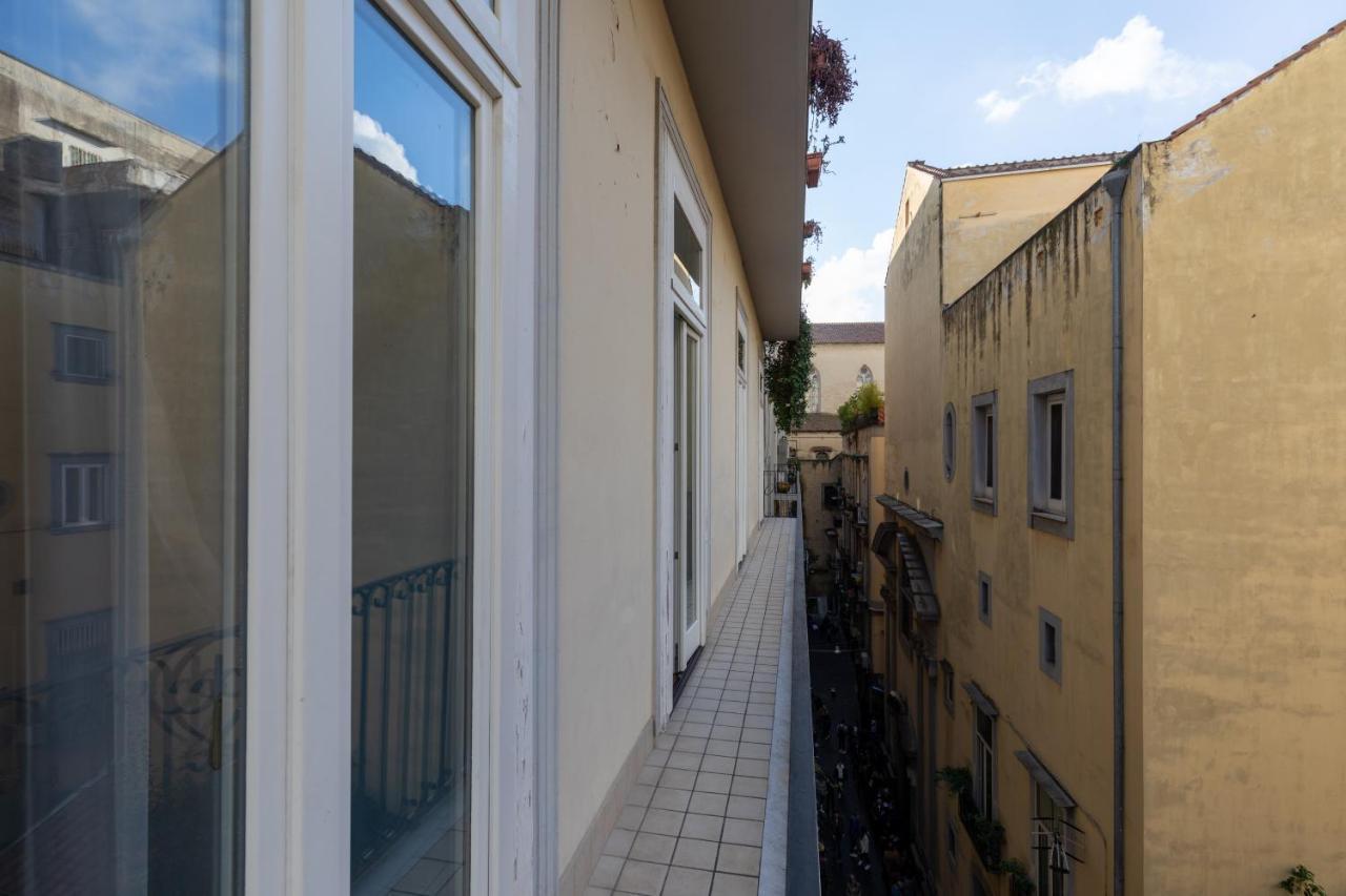 Palazzo Del Principe San Severo 3 Bedrooms & Terrace! Napoli Bagian luar foto