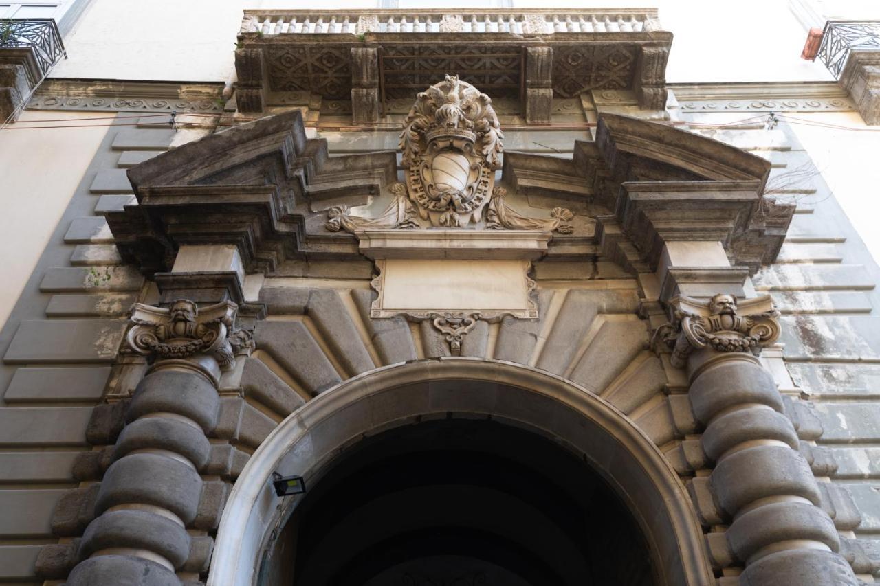Palazzo Del Principe San Severo 3 Bedrooms & Terrace! Napoli Bagian luar foto