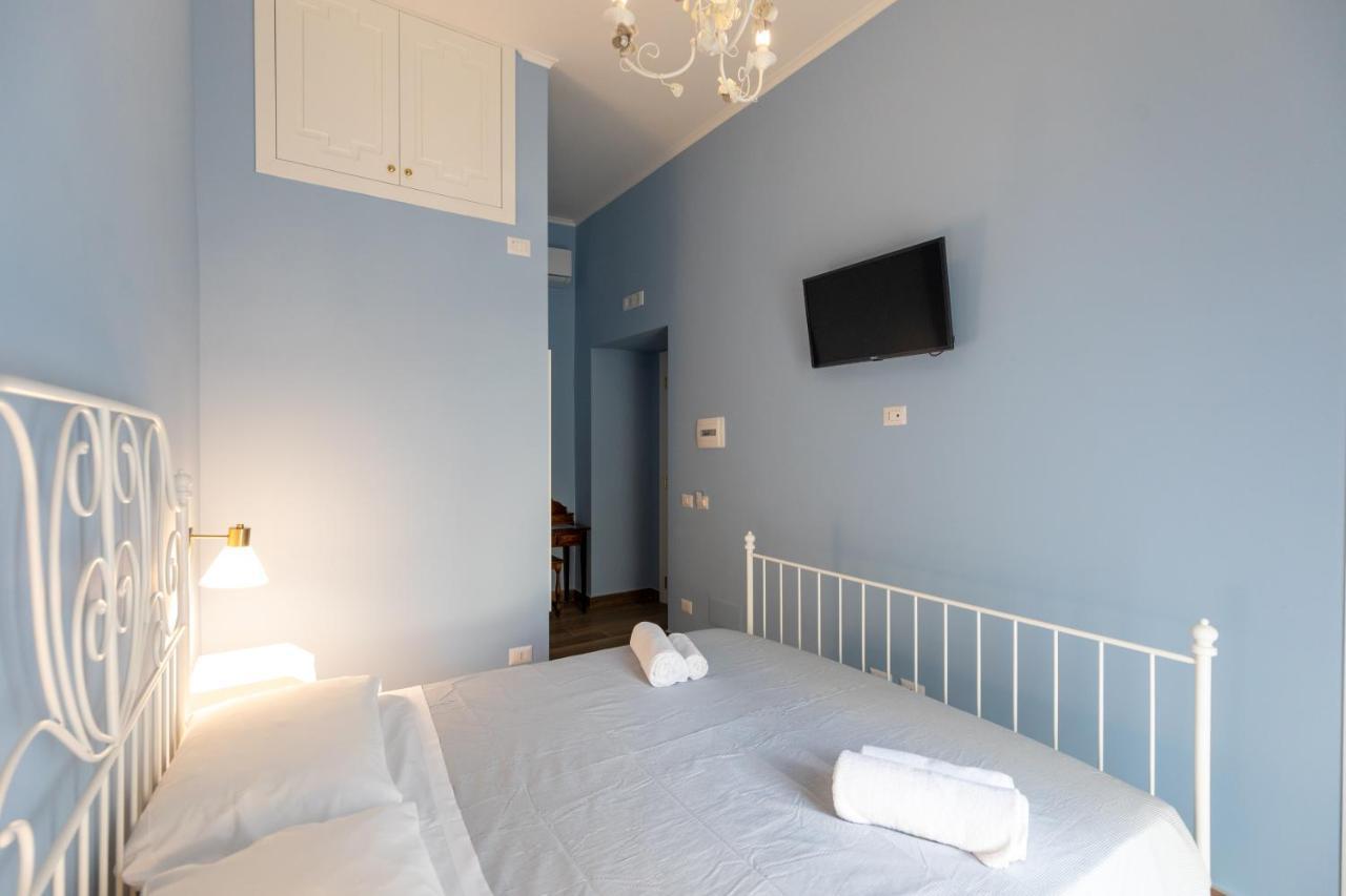 Palazzo Del Principe San Severo 3 Bedrooms & Terrace! Napoli Bagian luar foto